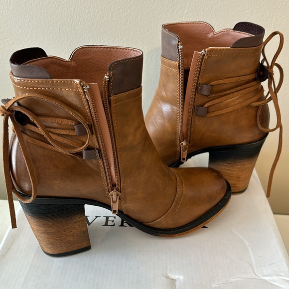 Versona Ravenna-11 ankle boots with heel - Picture 1 of 12
